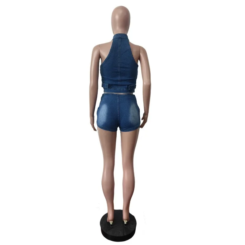 Set Dua Potong Musim Panas 2025 Wanita Denim Melar Modis Baru. Atasan Tanpa Lengan Kerah Tegak Ritsleting Slim-fit + Celana Pendek Ketat