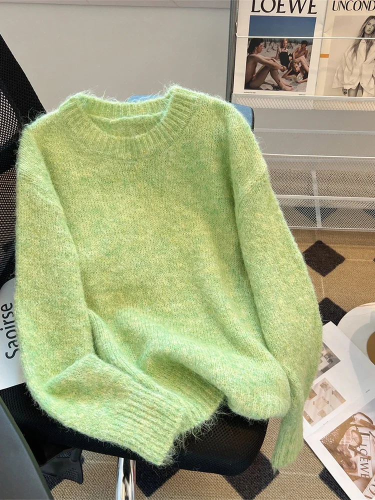 

Women Green Pullover Sweater Harajuku Solid Color Long Sleeve O-Neck Knitted Sweaters 90s Vintage 2000s Clothes Autumn 2025