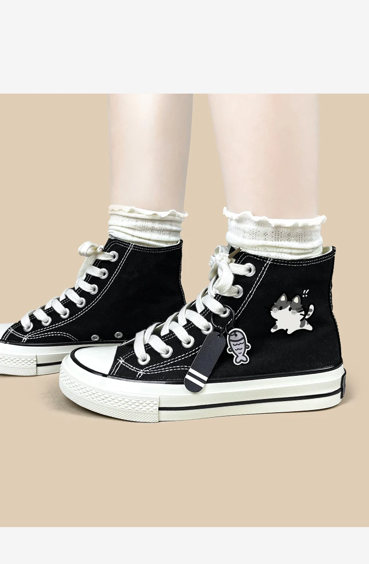 Amy und Michael Kawaii Anime Mädchen Studenten Alltagsschuhe Damen High-Top Canvas-Schuhe Schwarze Schnürschuhe Flache Freizeitsneaker – Detail 6