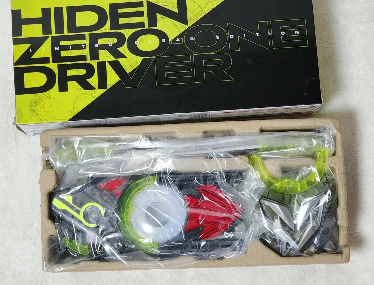 在庫あり バンダイ オリジナル仮面ライダー01 Dx HI デンゼロ--オンドライバー変身ベルト 透明バージョン