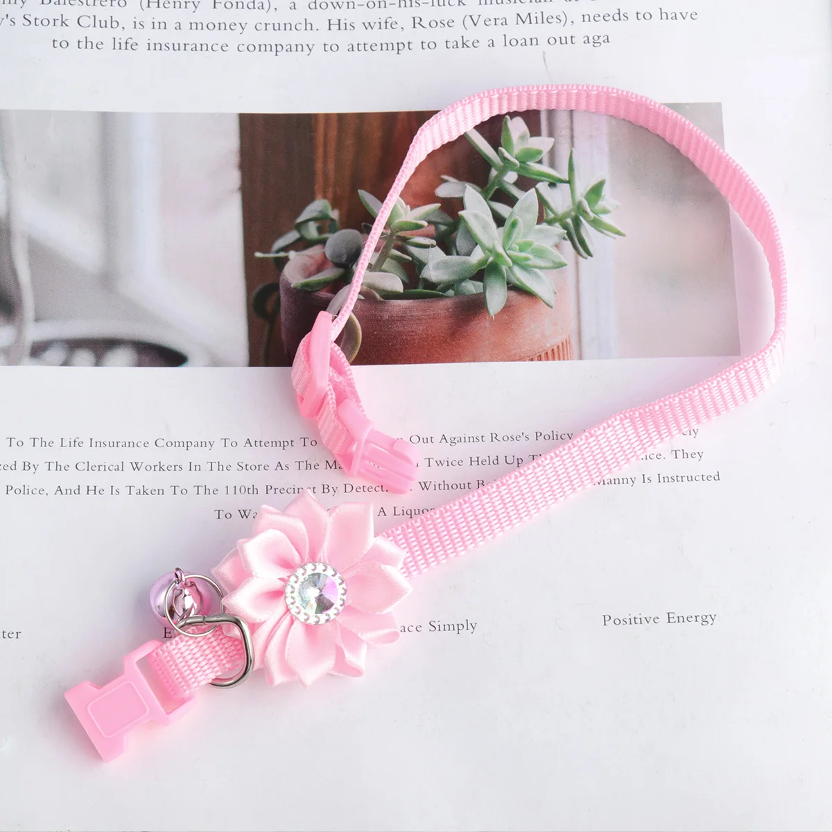 

Floral Necklace Neckchain Collar For Cat Cute Animal Collar Pink Adjustable Cat Supply Bell Small Pet Supply Dog