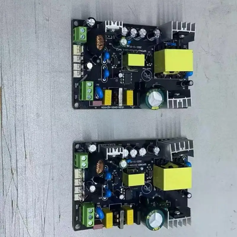 

Индивидуальный 80В SMPS-блок питания с тройным выходом, без свинца, соответствующий стандарту RoHS, для светодиодных светильников