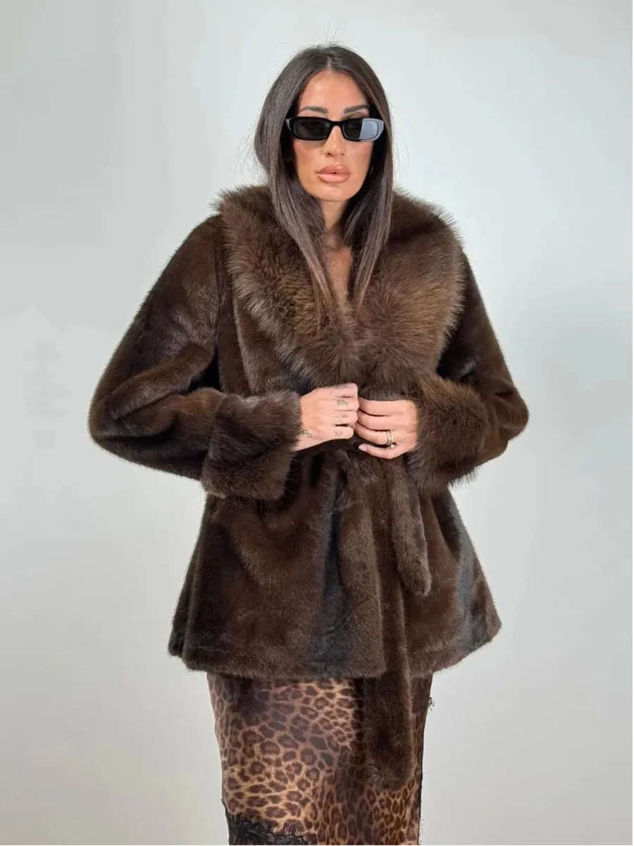 IG 2026 New Women Notched Lapel Faux Mink Fur Short Coat Loose Long Sleeve Dark Brown Silky Plush Warm Winter Outerwear Jacket