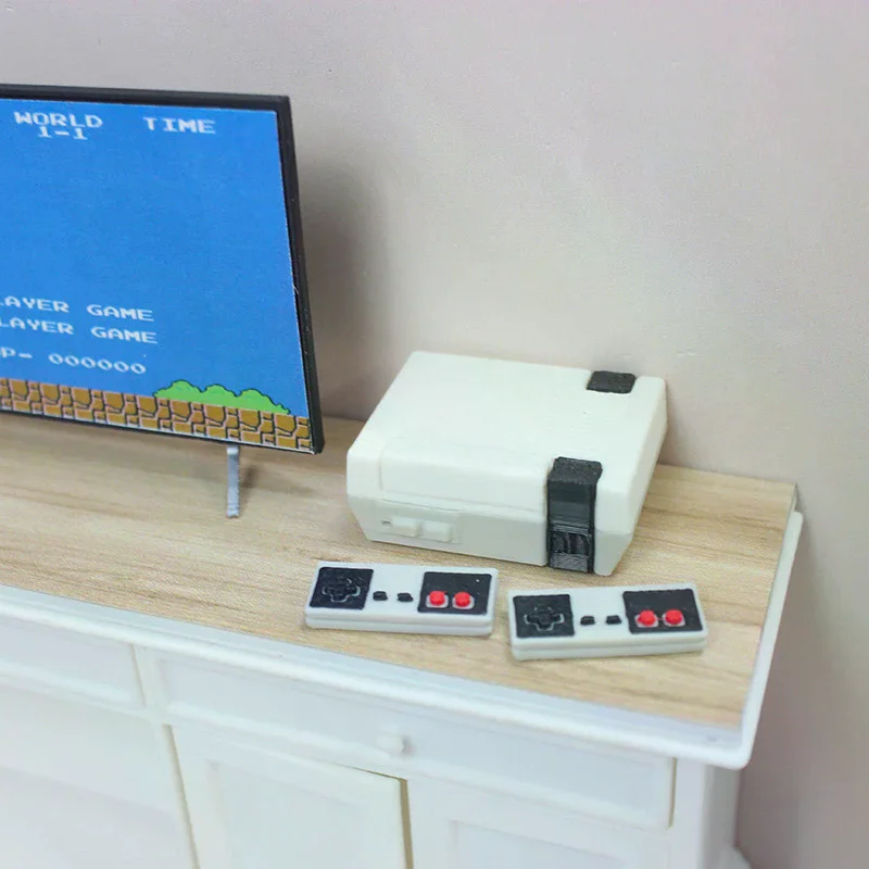 

Аксессуары для декора кукольного домика: Имитация беспроводного игрового контроллера (геймпада) для кукольного домика + игровая карта + 2 контроллера, мини-игрушки, модель