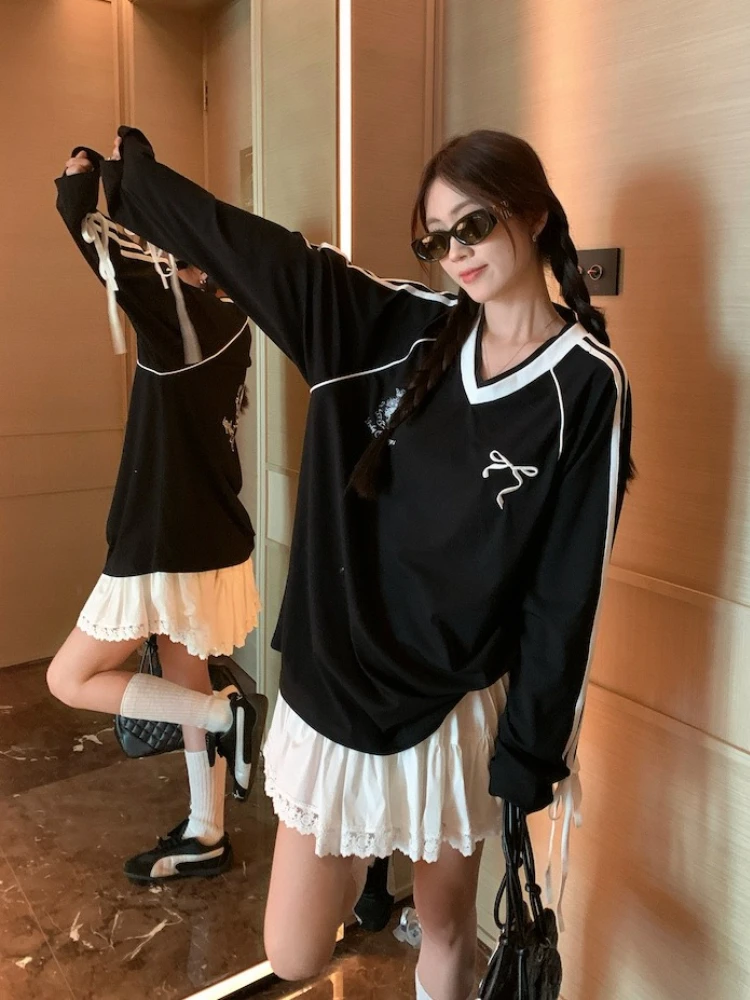 Y2k Aesthetic Oversized V-neck Black Jersey Tops Women's Lace Up Streetwear Hoody Harajuku Vintage Stripe Long Sleeve Sweatshirt