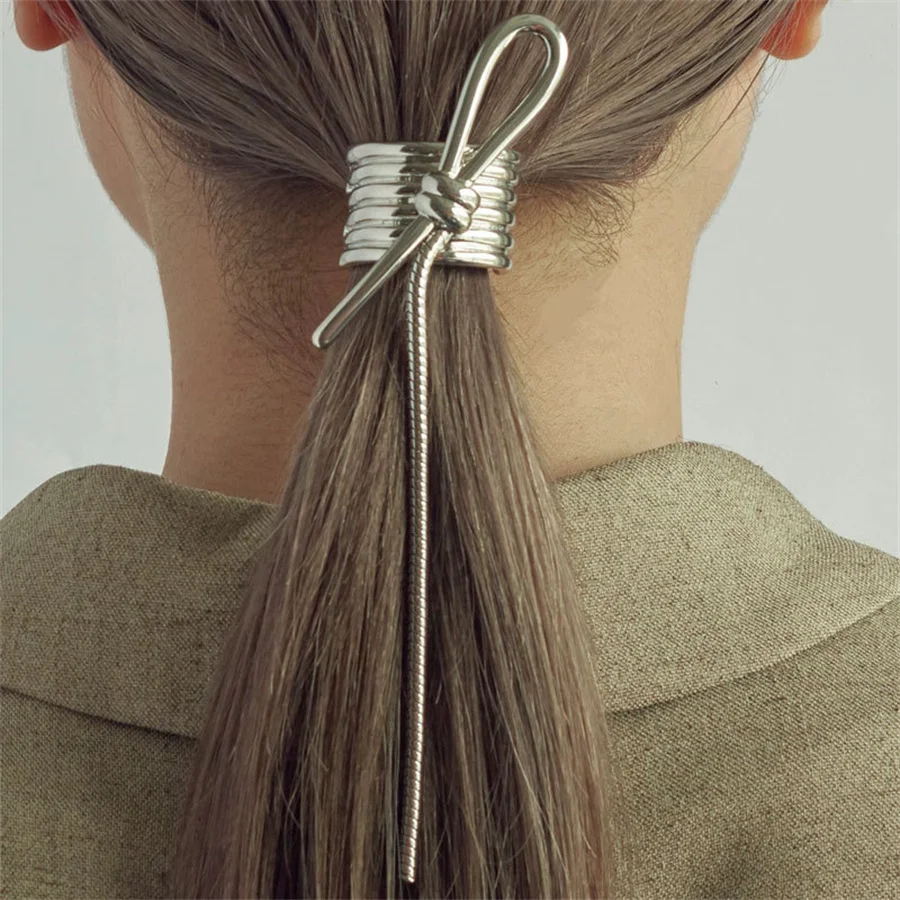 2024 New Low Ponytail Holder Buckle Trendy Retro Metal Knot Hair Rope Advanced Punk Clips Hair Accessories for Women Headwear