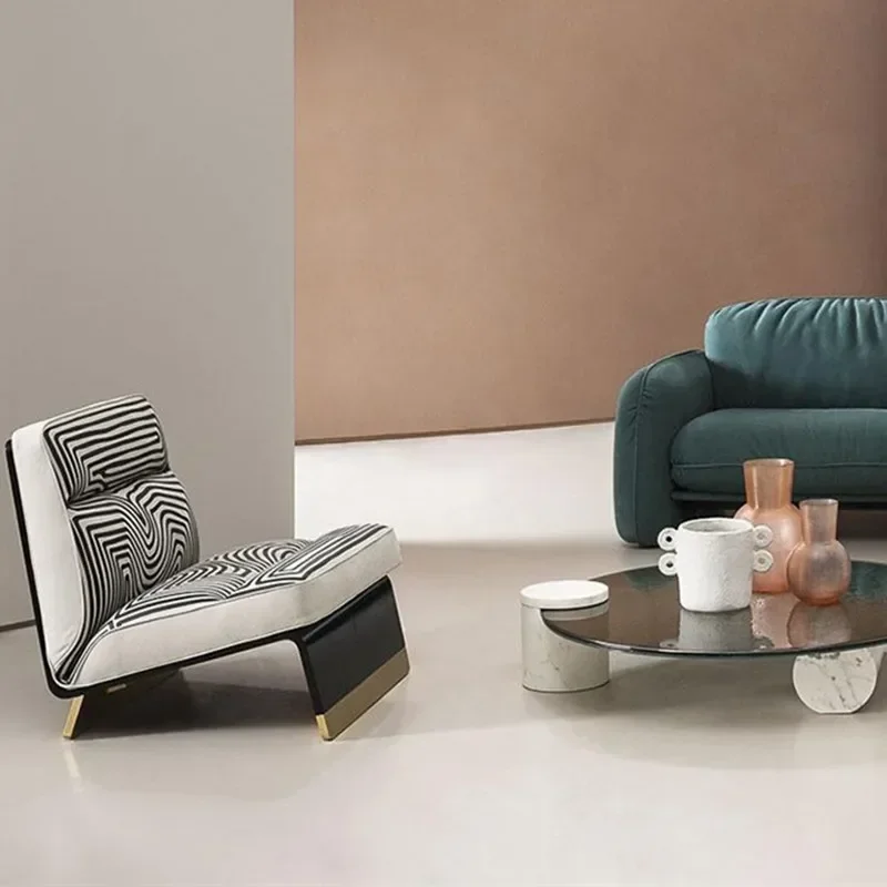 

Solid wood living room villa model room creative leisure chair