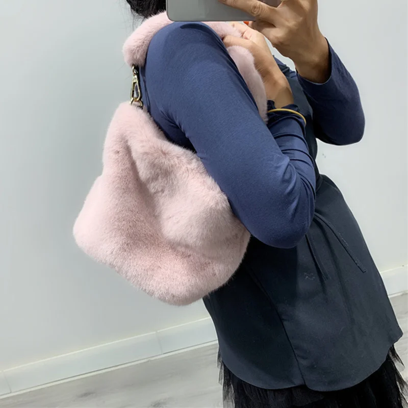 Faux Fur Bag For Women Simple Design Soft Plush Shoulder Bags Furry Ladies Fashion Handbag Girls Purse Purses Handbags Luxury
