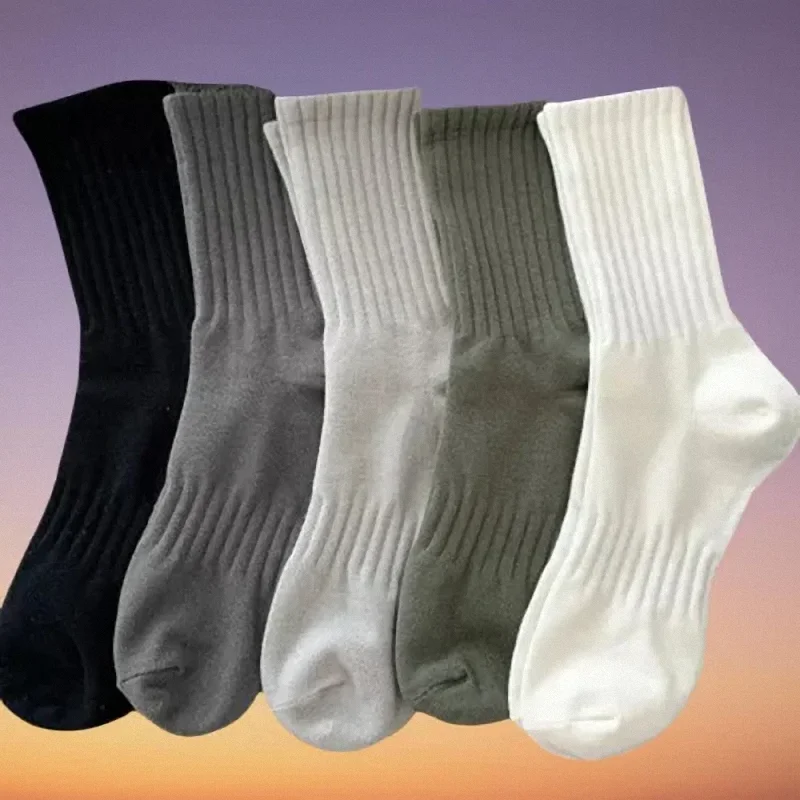 

5/10 Pairs High Quality Men Sports Socks Fashion Black White Male Breathable Solid Color Long Middle Tube Men's Women's Socks