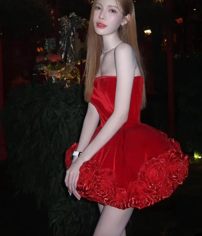 Czerwony kolor Kobiety Seksowna suknia balowa bez ramiączek Mini moda Celebrity Nightclub Party Dress Urodzinowy koktajlowy strój dla dziewczynek