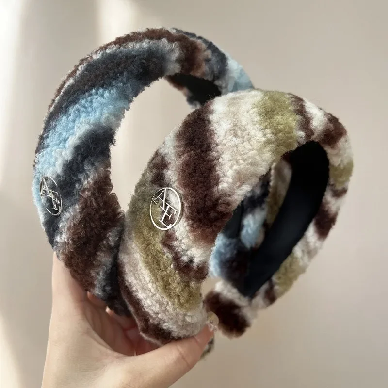 1 قطع أزياء الشتاء النسائية القطيفة عقال أنيقة ارتداء اليومي الشعر التبعي غسل الوجه ديكور القبعات