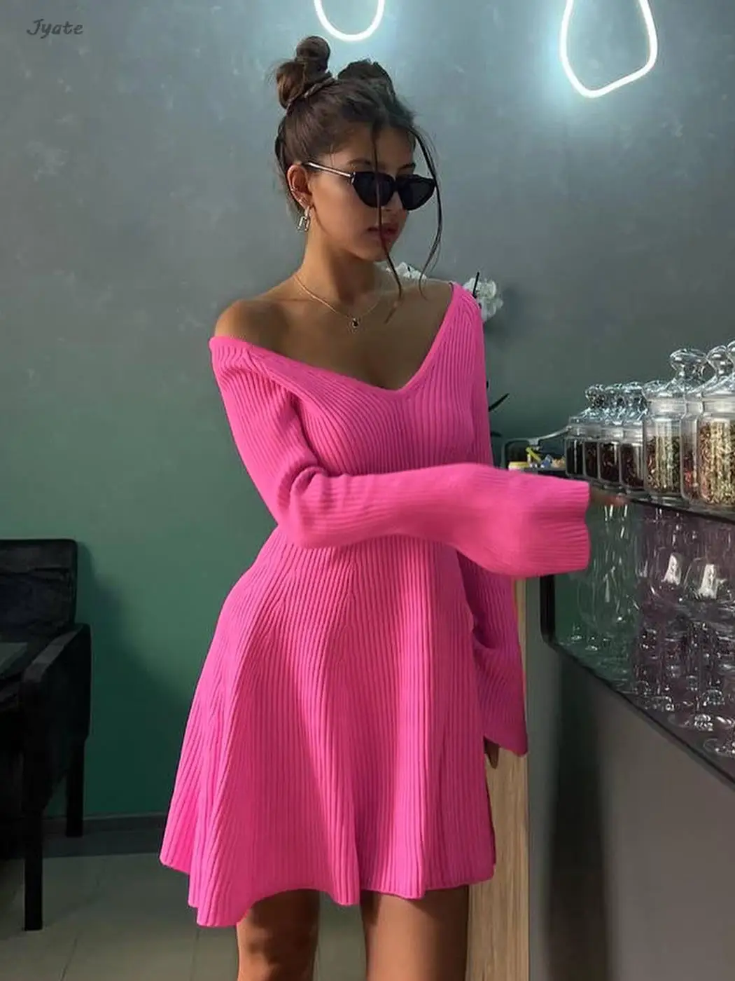 V-neck Long Sleeved Sexy Short Dress Knitted Autumn Winter Solid Color A-line Backless Pleated Women Dresses Fall Fashion 2024