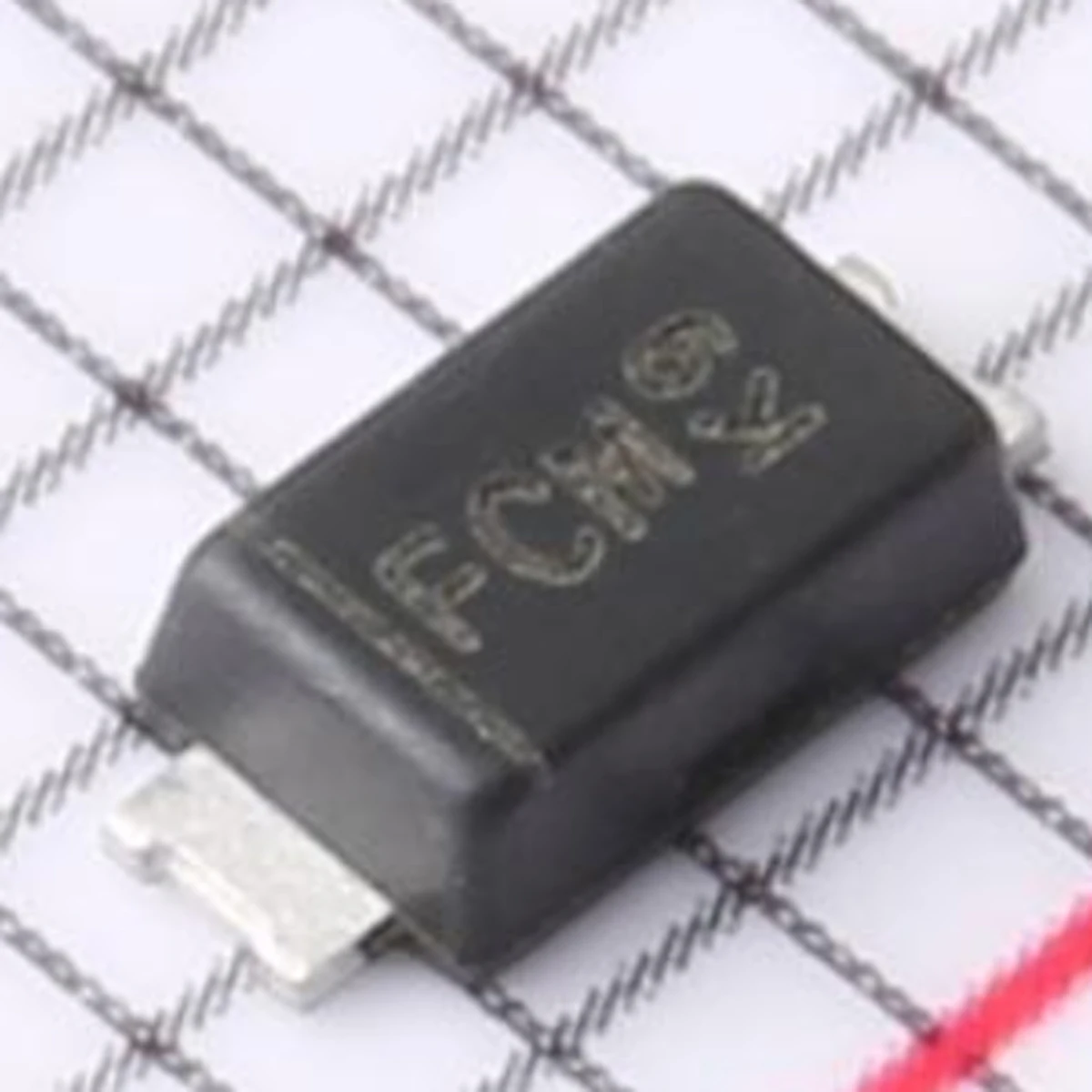 20-2ptg asli, supresor tegangan tranitator pasang permukaan, 33V,(Ipp: 200 V, 4,22a) 。 PowerDI-123:DFLT33A-7 。 tanda: FCM