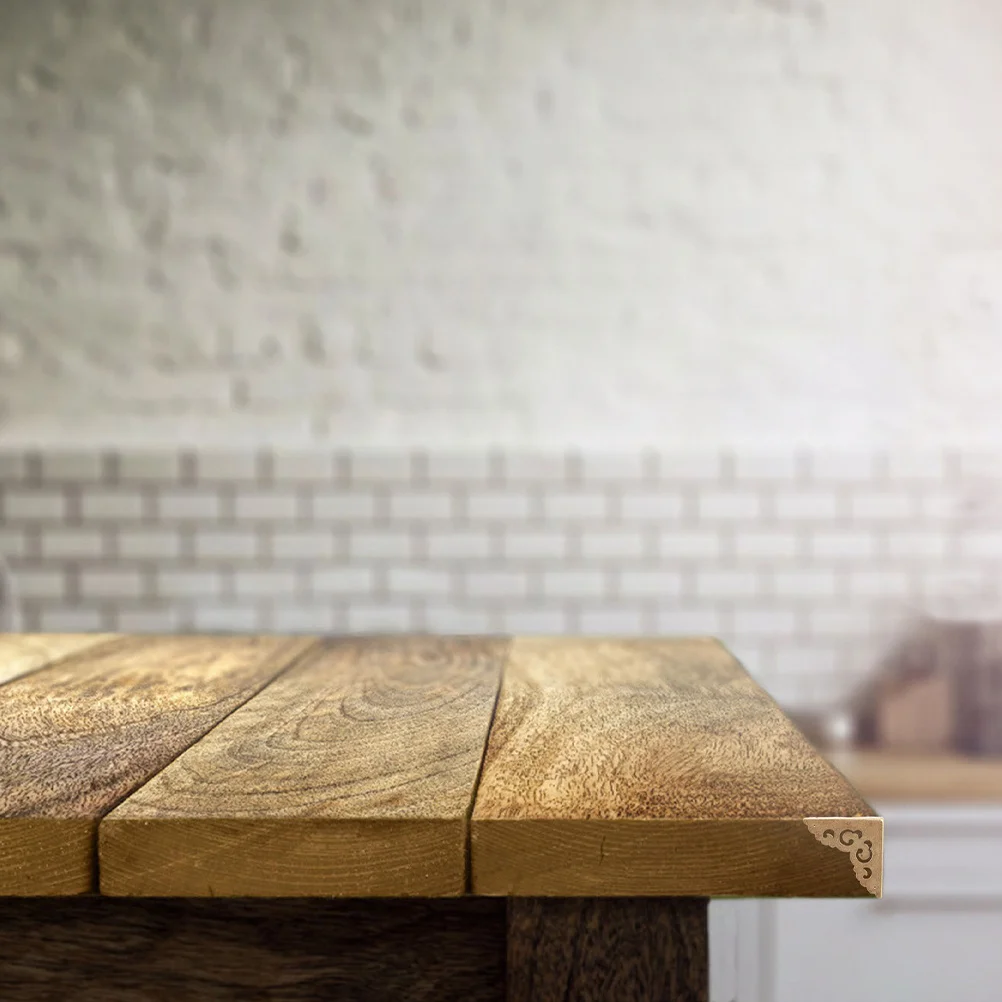 

4Pcs Retro Brass Corner Guards Protective Covers for Wooden Jewelry Boxes Cabinets Vintage Edge Guards