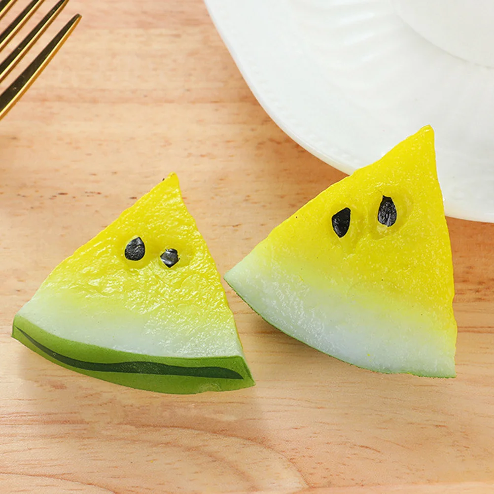 6 قطعة شريحة البطيخ الصغيرة الراتنج زخرفة الفاكهة واقعية لتخطيط مشهد المنزل الصغير إكسسوارات يدوية ذاتية الصنع فواكه مصغرة