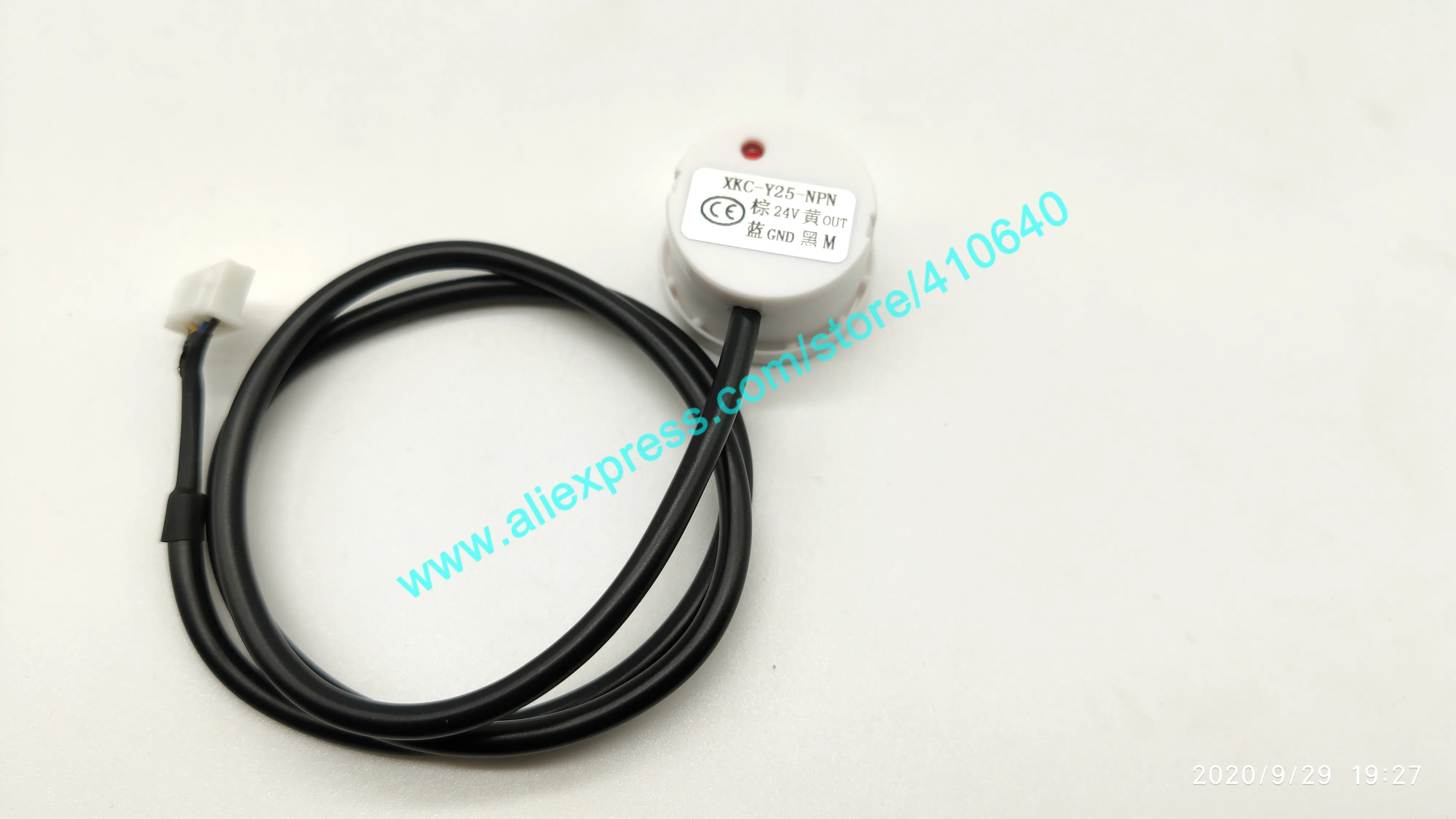 Único dc 24v XKC-Y25-NPN sensor de nível líquido sem contato sensor de controle de nível de água monitor de nível de água sonda de controle automático