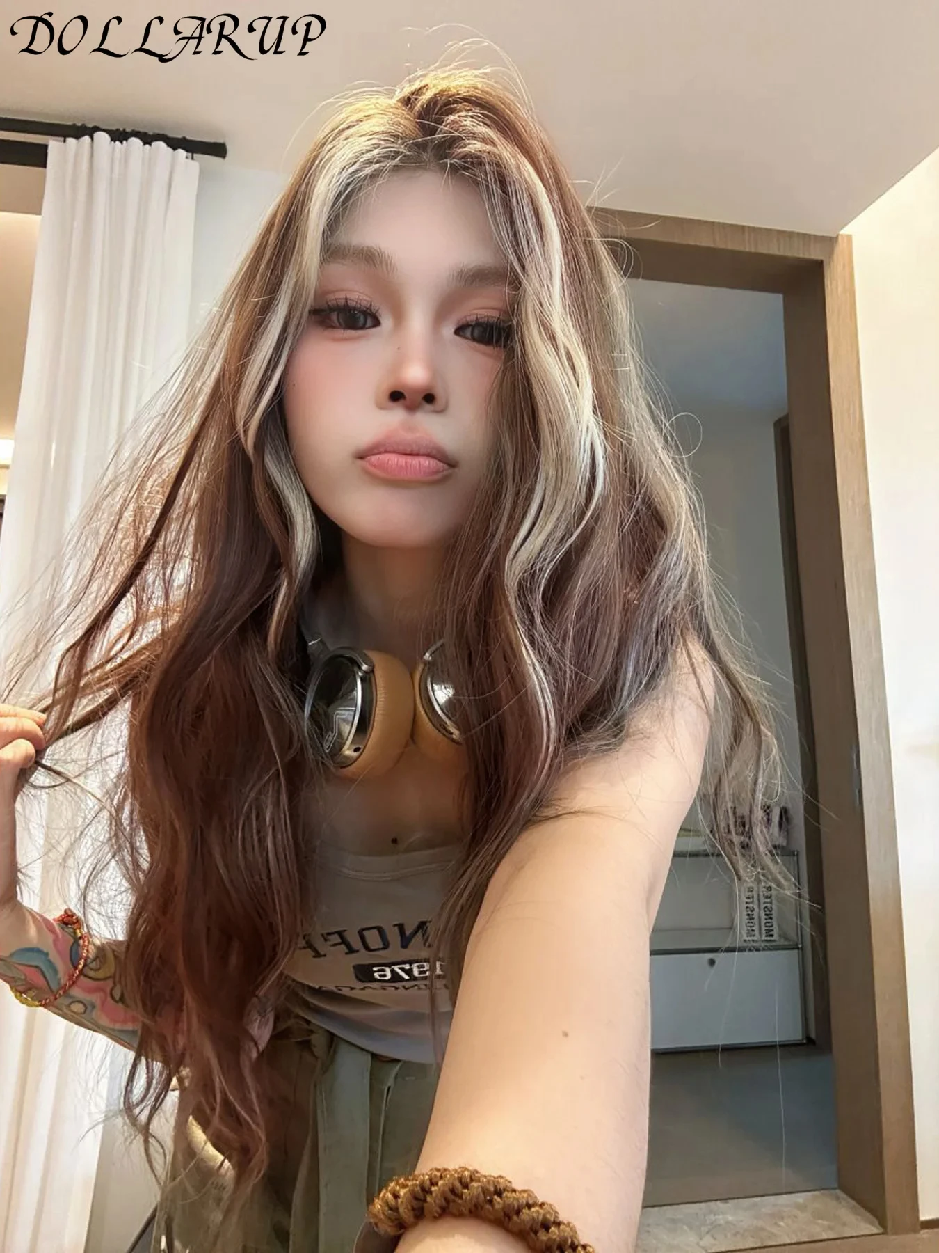 JKL Cosplay Blonde Women's Wigs Ombre Blonde Curly Wig On Clearance Sale Glueless Pink Black Purple Wig Ladies Synthetic Wigund