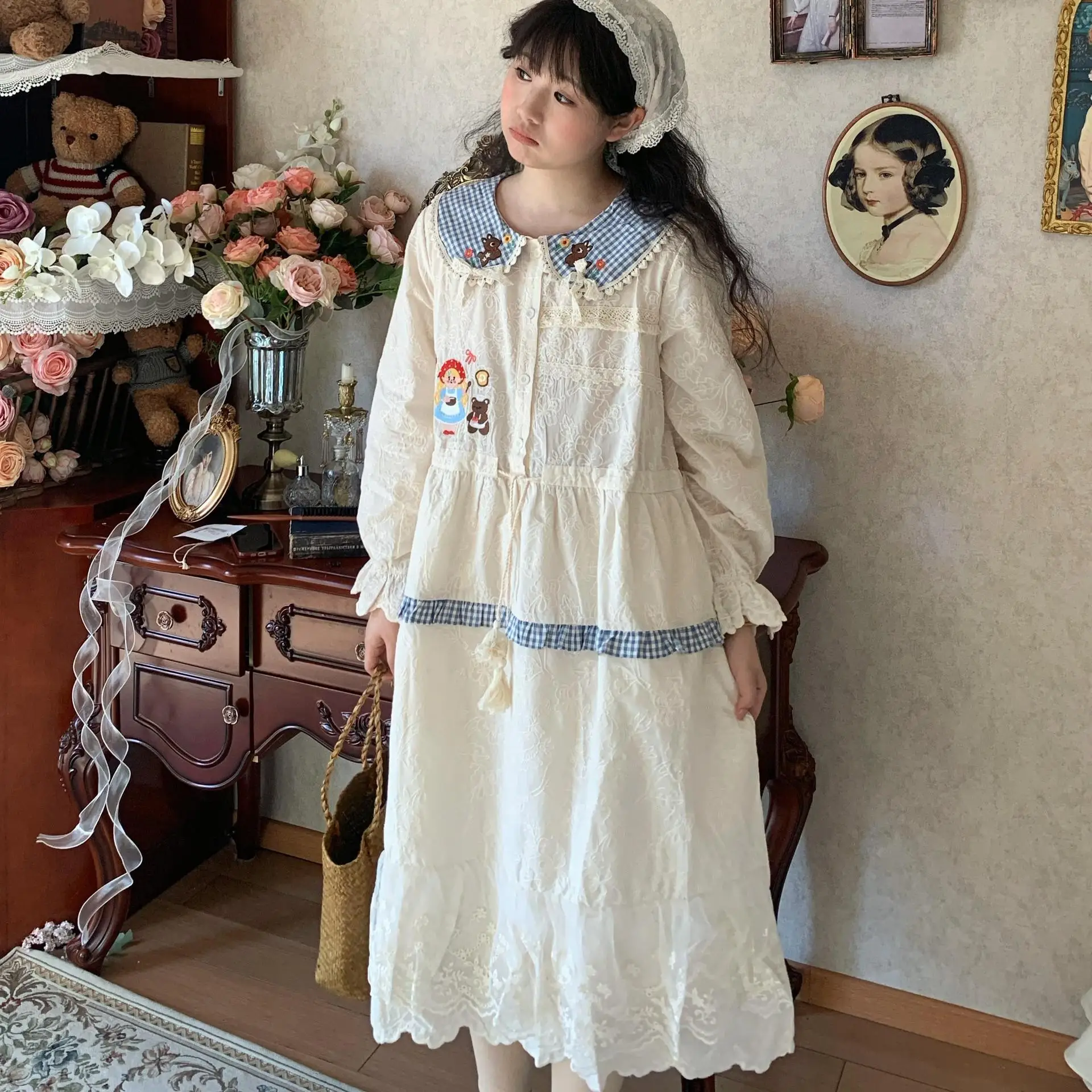 

Mori Style Retro Cute Girl Blue Collar Long Sleeve Dress Embroidered Patch Lace