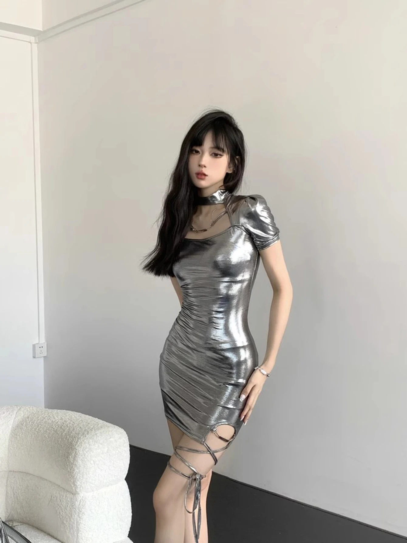 REDDACHiC Silver Metallic Gown Women Bandage Bodycon Dress Halter maniche corte Y2k Vintage Cyberpunk Music Festival Clubwear