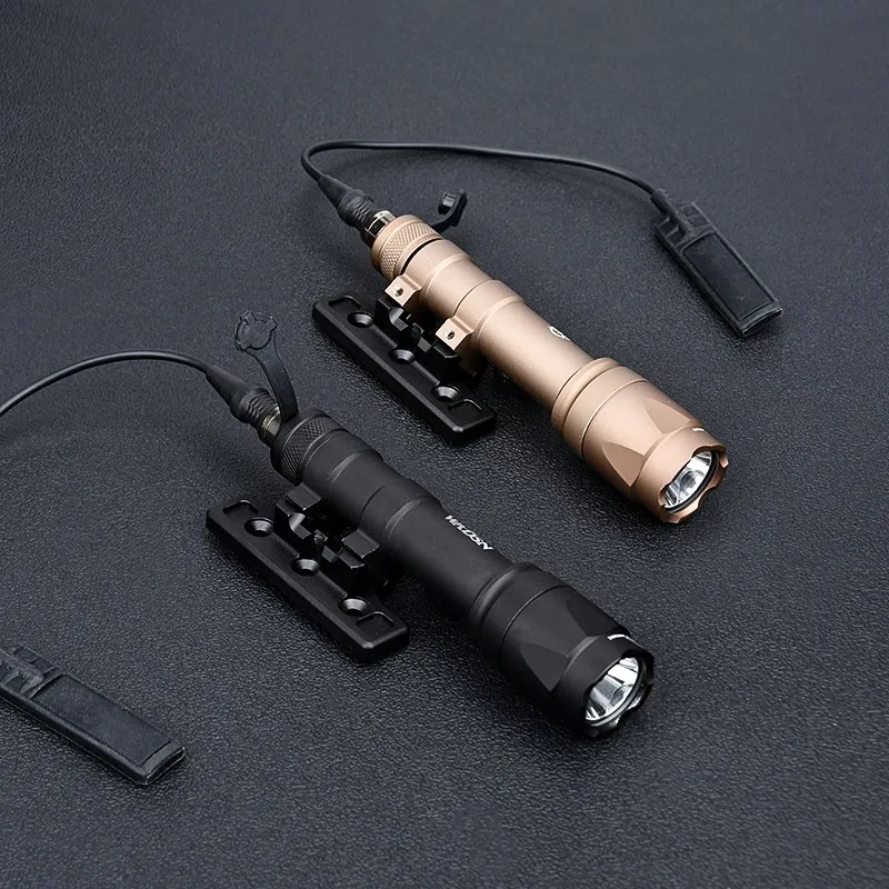 WADSN M300 M600 M600C Tactical Flashlight Base Hunting Scout Light forM-lok Keymod Rail Hunting Rifle Airsoft Weapon Accessories