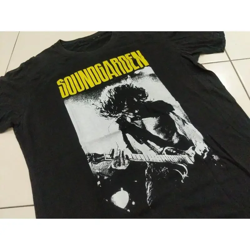 SOUNDGARDEN BAND-Mitglied Black S 234XL T-Shirt B074