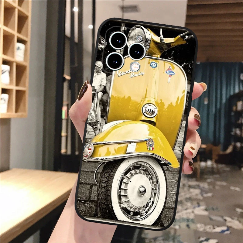 Vespa Motorcycle Phone Case For iphone 15 14 Pro Max 13 12 11 Pro Max XSMax XR 12 13 mini 14 Plus Shell