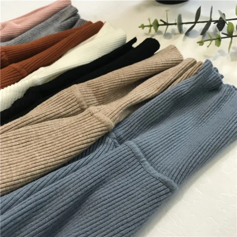 Weiche, gemütliche, einfarbige, langärmlige, lässige Winterpullover für Damen, Rollkragenpullover, Strickpullover, modische Herbst-Essentials