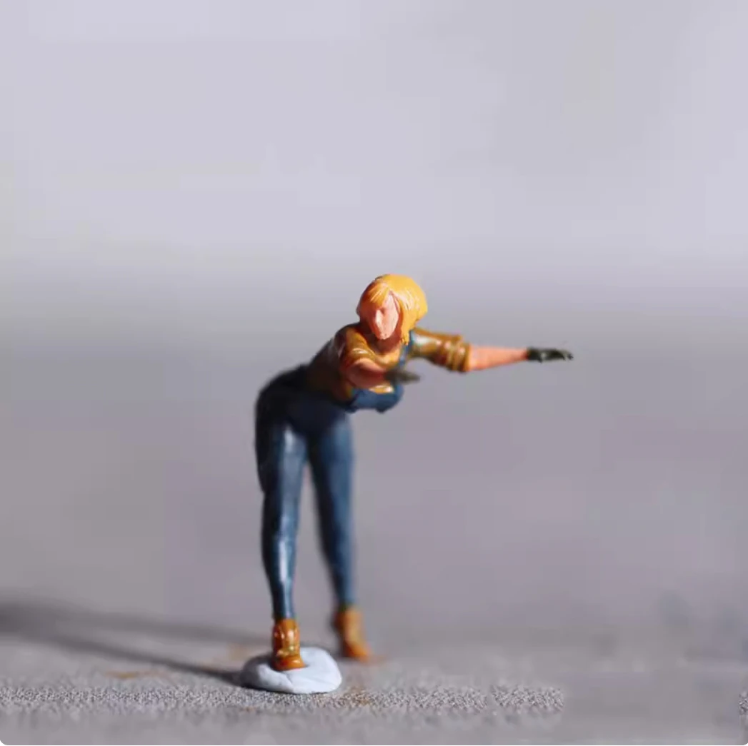 Resina Diorama 1:64 scala Figure in Miniatura Miniatura Garage scene Minifigures Kit modello fai da te giocattoli artigianali Anime Figure Collectib