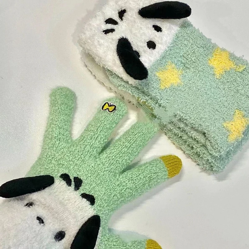 Kawaii Sanrio Plush Gloves Hellokitty Kuromi Mymelody Pochacco Cartoon Five Finger Gloves Autumn Winter Knitted Warm Gloves