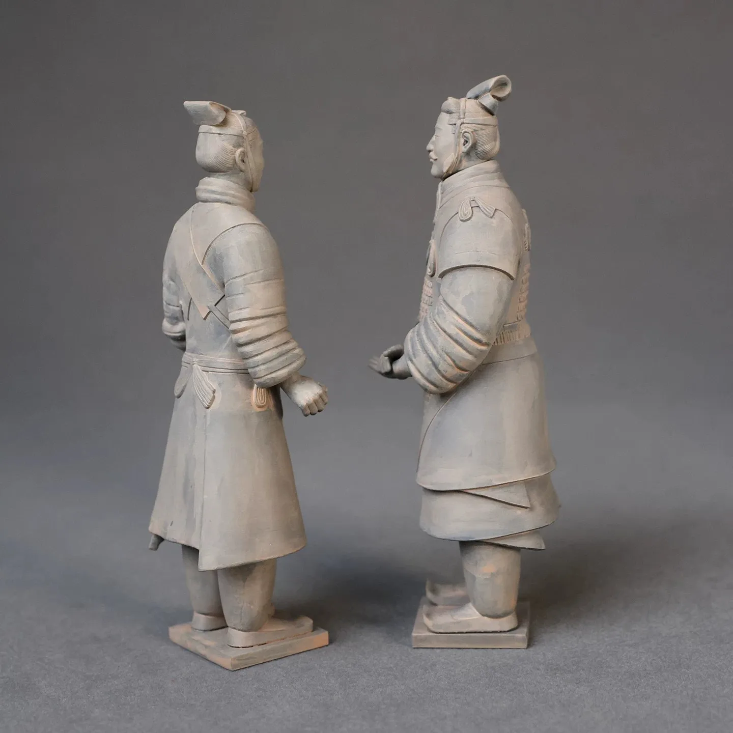 Ancient Warrior & Horse Resin Figurine Set 8.5–12.3cm – Vintage Style Desktop Collectible Home Office Decor