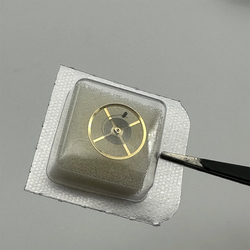 Watch Accessories Balance Wheel Suitable for Shanghai 3186 3135 Movement Full Swing Blue Oil Wire