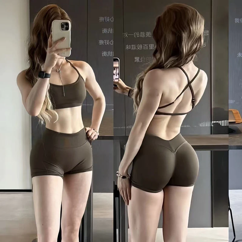 2PCS Women's Seamless Yoga Gym Set High Waist Workout Sports Bra Top with Scrunch Shorts Fitness Workout Sportswear