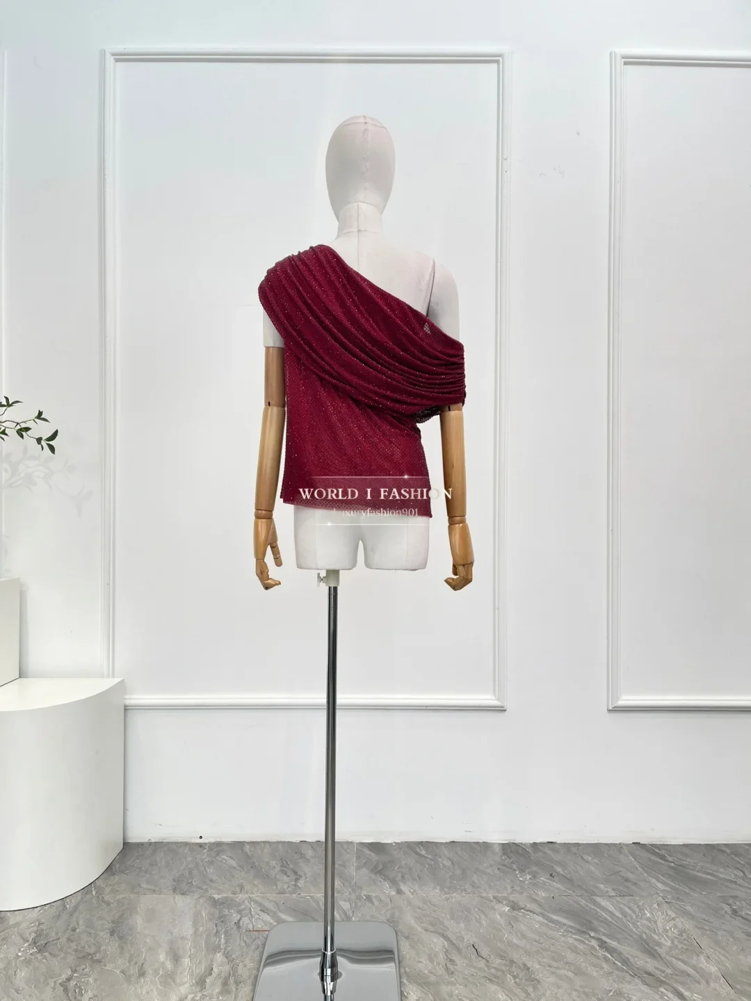 Mujer otoño 2025 nuevo rojo manga corta diamantes prensado blusa Tops