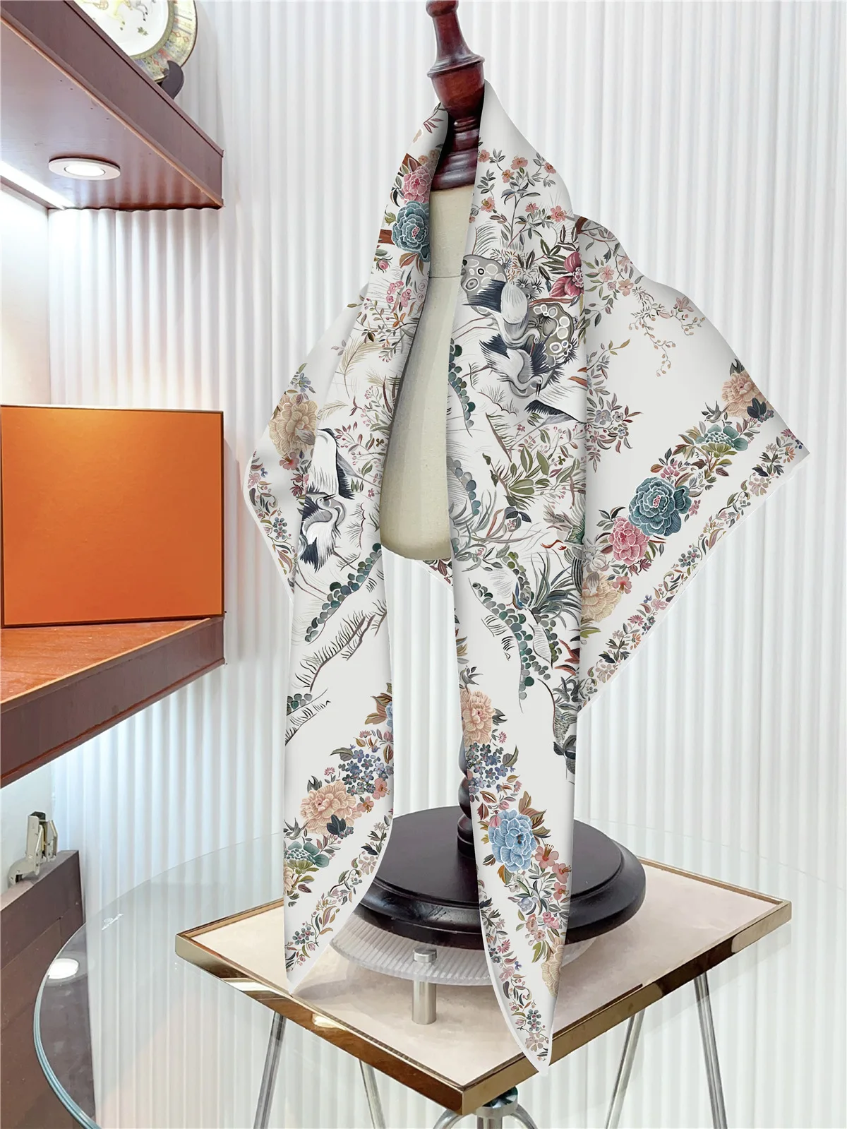 Twill Silk Scarf Shawl Luxury Jungle Animal Money Tree Print Square Scarf Women Hijabs Bandana Foulard Neckerchief Head Scarves