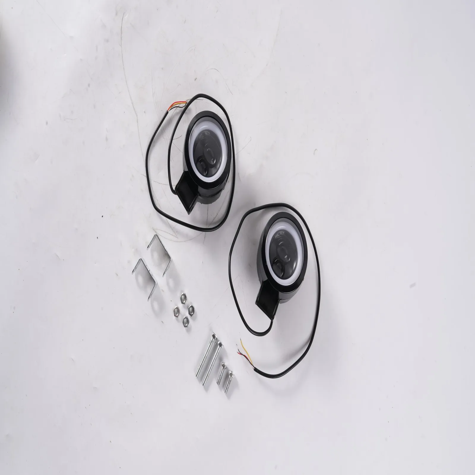 

2pcs 3 Inch Automotive Work Light FOR Car Motorcycle ATV 60W 6000K 9-80V OSRAM LED