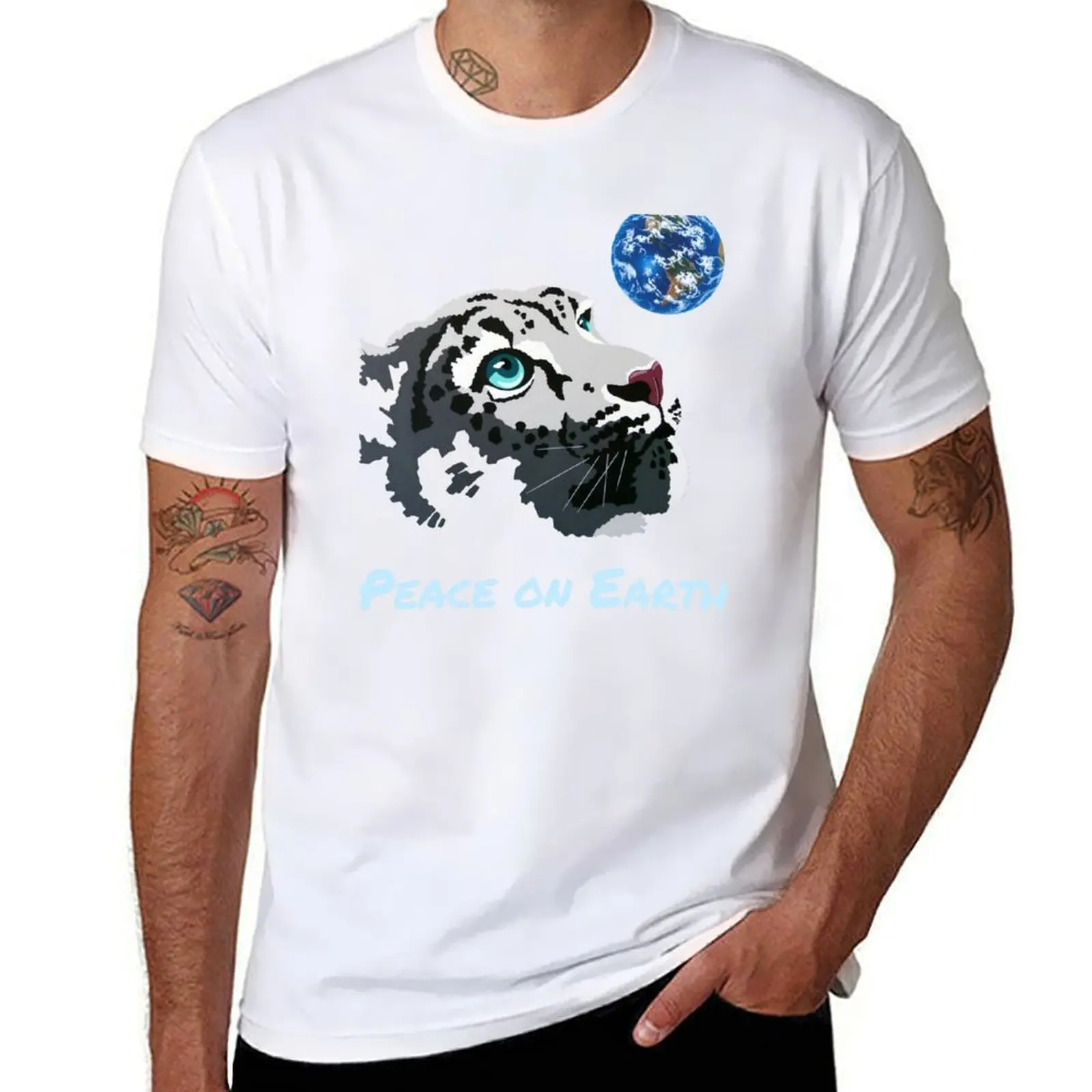 

Peace on Earth Christmas snow leopard by Schim Schimmel T-Shirt anime t shirts for man t shirt man luxury T-Shirt