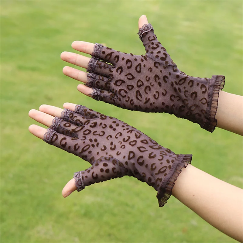 Half Finger Leopard Gloves Touch Screen Protection Fashion Elegant Stretch Vintage Half Finger Gloves Lace Mesh Gloves