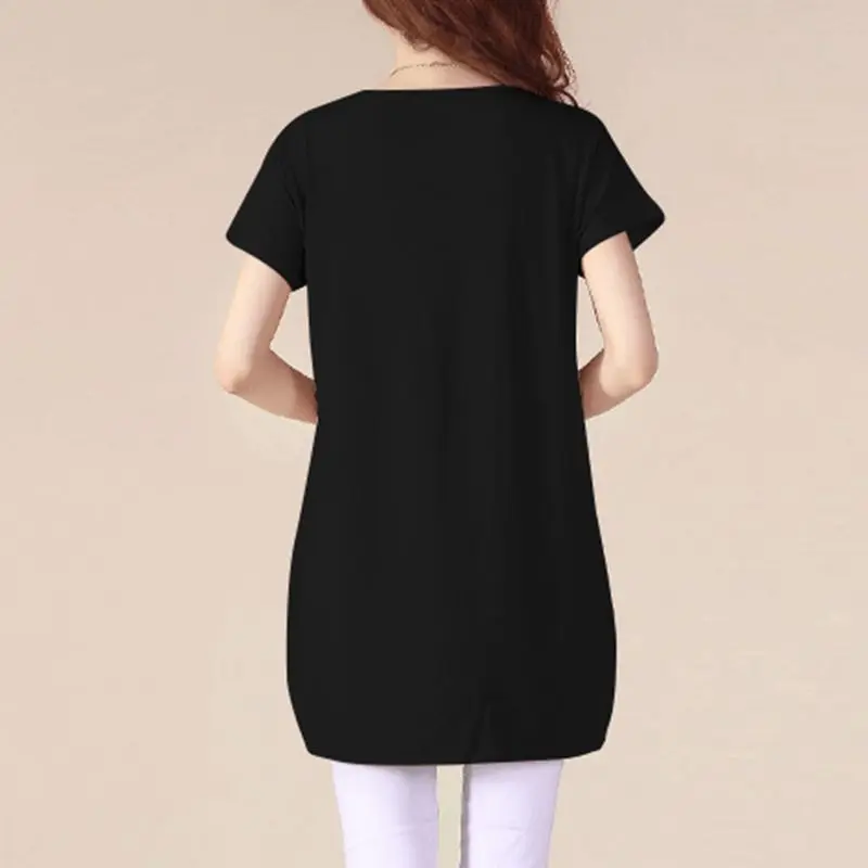 T-shirt estiva a maniche corte di grandi dimensioni di media lunghezza nuova T-shirt da madre allentata di mezza età tinta unita alla moda stile femminile