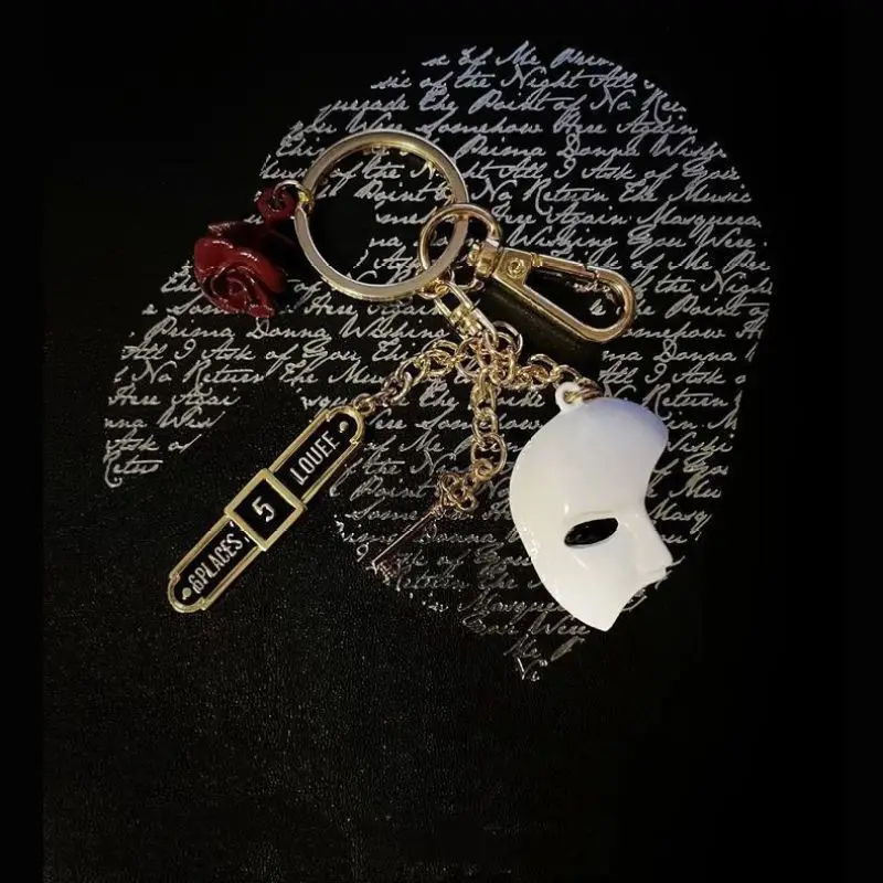 أوبرا فانتوم المفاتيح للنساء كيرينغ حقيبة سحر قلادة سيارة Airpods صندوق مفتاح الملحقات هالوين