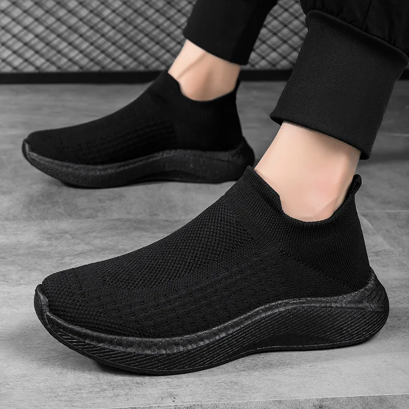 Breathable Men's Sneakers Mesh Sports Shoes Lightweight Running Shoes Non Slip Walking Shoes Male Casual Sneakers Loafers