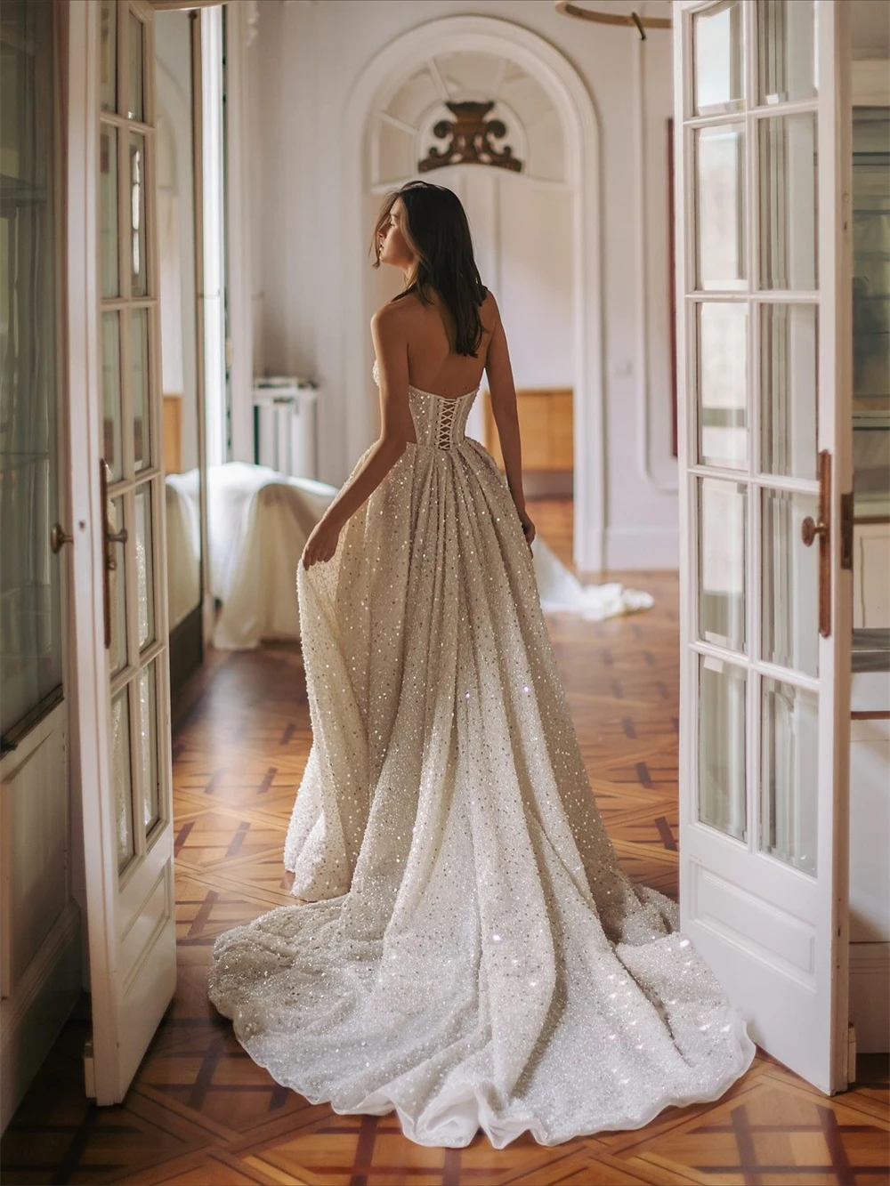 

Customized Soft Ivory Organza Wedding Dress Formal Sweetheart Sleeveless Bridal Gowns Sexy A-Line Court Train Vestido De Novia