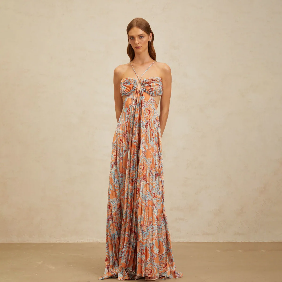 Kwtx feminino designer halter pescoço maxi vestido plissado impressão renda recorte praia festa vestido de noite primavera verão 2026 novo