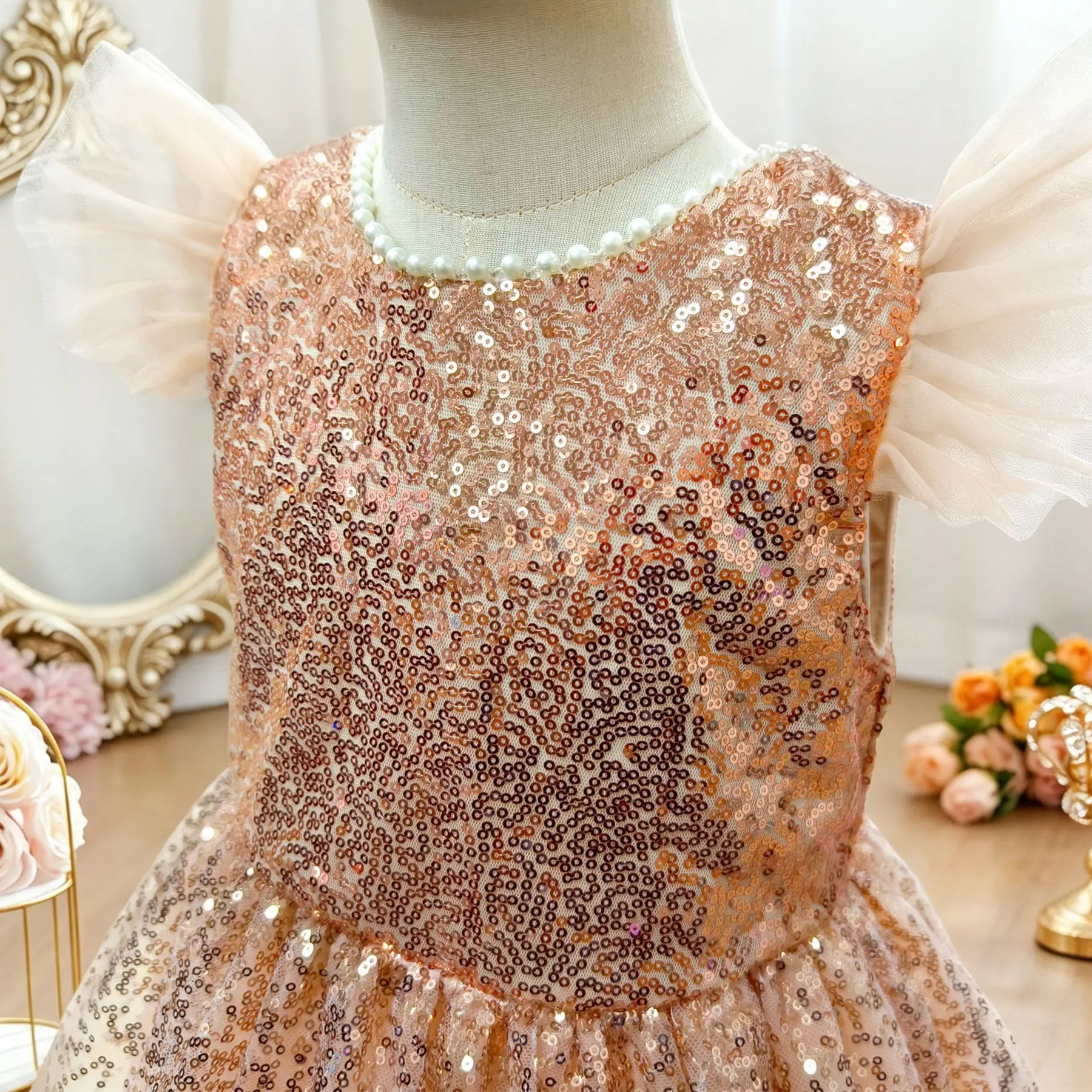 2026 New Baby Summer Girls Boutique Sequined Mesh Dress , Princess Kids Sweet Fashion Party Dress  3-8 T
