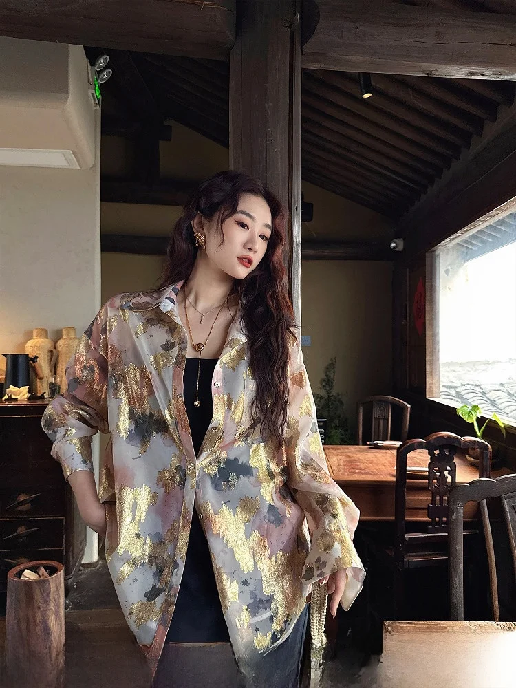 

New 2025 Women's Gold Tead Cut Flower irt Tee Ji Bla Flower Chinese Sle Loose Fit Long Sve Busin Casual Top