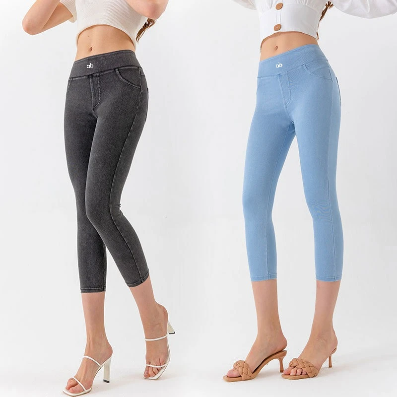 Women Faux Denim Capri Yoga Pants Low Waist Tummy Control High Elastic Skinny Slim Fitness Casual Cropped Pants 2026 A/W New