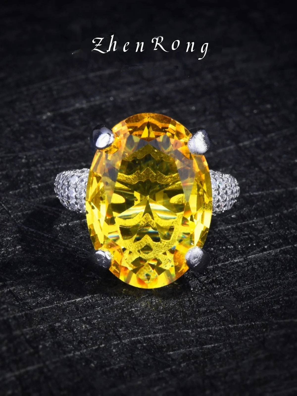 

Ele Faionable Versatile Purple Quartz Pigeon's Egg Ring Embedded High Carbon Diamond Luxury Yellow Diamond Ring for Women