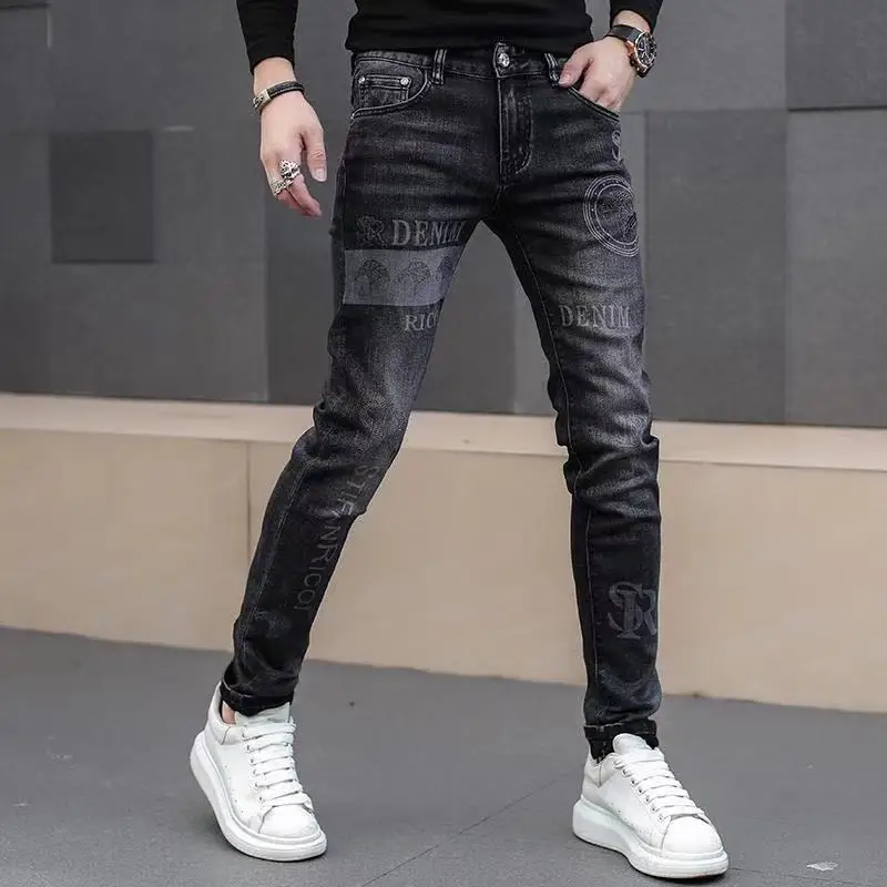 Roupas masculinas primavera e outono marca de moda de alta qualidade personalizado impresso casual magro-ajuste jeans estiramento