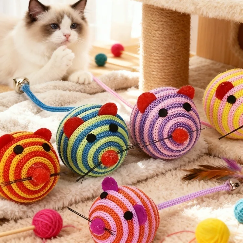 Niedliches Maus-Katzenspielzeug, Garn-Katzenball mit Glöckchen im Inneren, Kätzchenspielzeug für Katzen im Innenbereich, interaktives Katzen-Nip-Kauspielzeug für Haustiere