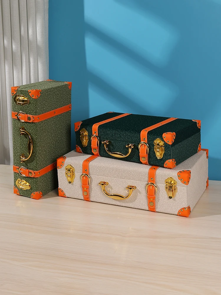 Customized Vintage Plush Wood Storage Box Decorations Travel Suitcase Clothing Luggage Case Window Capture Decoration Prop Boxs