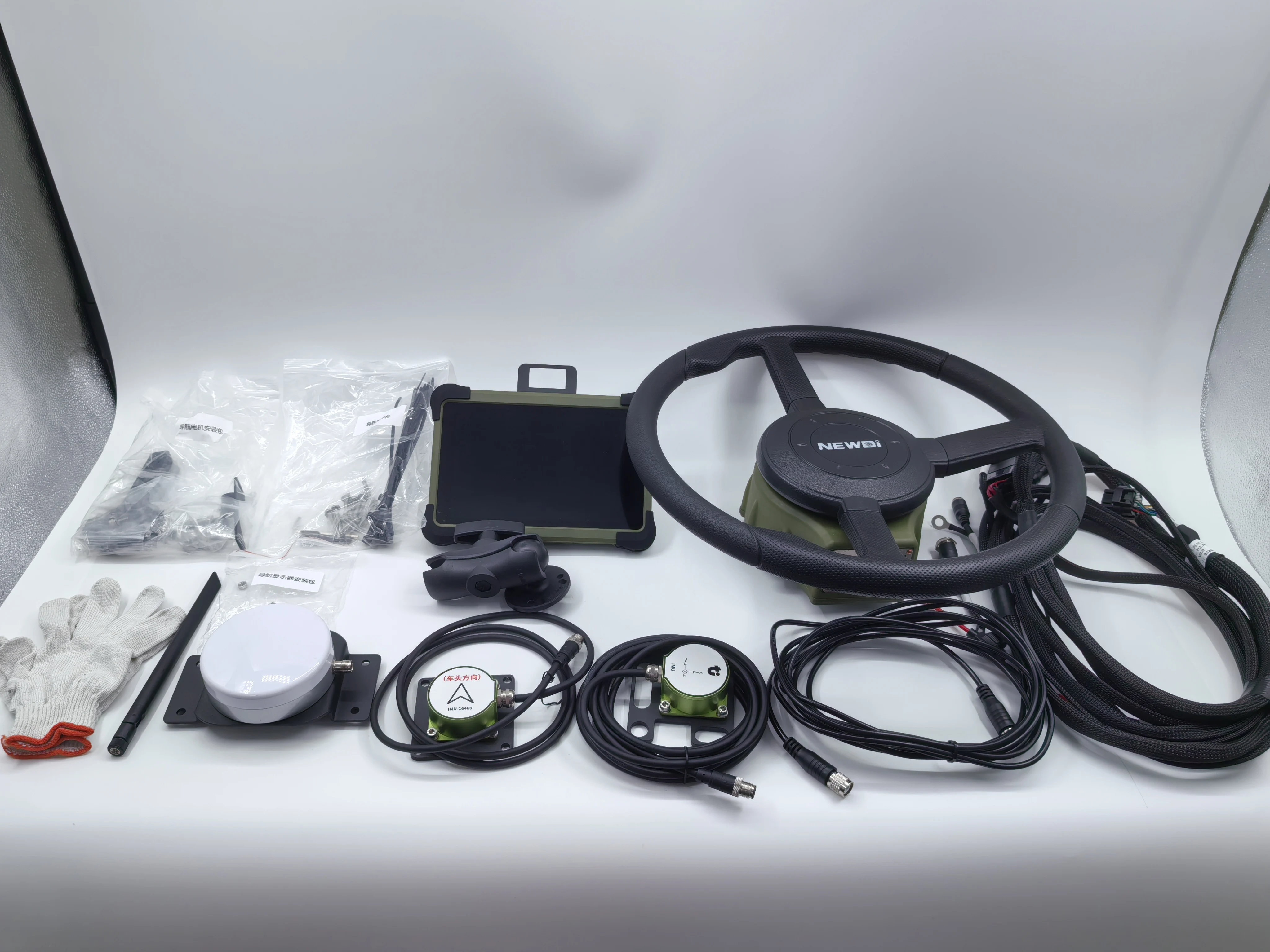 Sistema di sterzo automatico Pilota automatico GPS Motore universale per trattore agricolo ad alta produttività